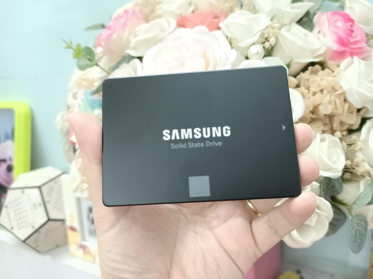 SSD SAMSUNG 500G 870EVO 2.5" - MZ-77E500BW
